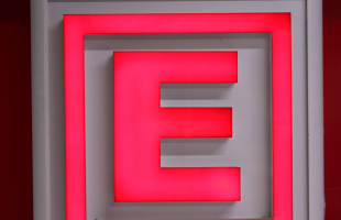 Eczane (E) Harfi (Logo) Tabelası